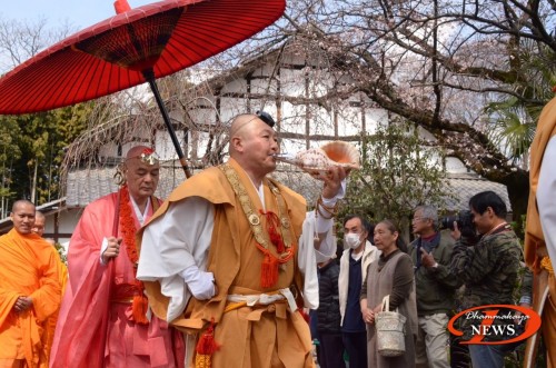 Dhammakaya monks Received Invitation to Saitoukoma Event