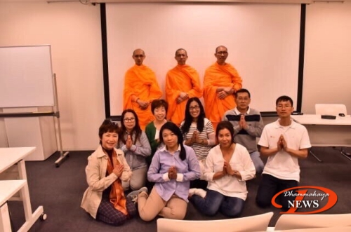 On Monday May 9th, 2016, Wat Phra Dhammakaya Nagano invited Phra Thanawut Tissaro from Japanese Meditation Center, Tokyo, to teach dharma and introduce meditation for 7 interested participants. On that day the teaching monk taught that the way to meditate is as easy as the Japanese people can speak Japanese without thinking of the grammar. They can speak it naturally and correctly. The teaching monk gave the summary that if you apply meditation in all activities from waking up to going to bed, you will be familiar with doing it in all manners and do it without difficulty. After that they meditated together for about 30 minutes and they were very pleased with their meditation experiences. The 9th Meditation for Japanese will be held on Monday June 6th, 2016 from 1:30 p.m. at Shimin Koryo Center (EN-park) in Shiojiri City, Nagano Prefecture. For those who are interested in this activity, please join this meditation class together on the scheduled date and time. 