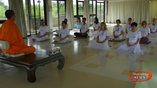 Middle Way 3 Days Meditation Retreat// August 16-18, 2016—Pop House Retreat Center, Thailand