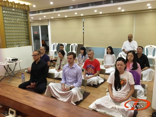 Meditation Class for Locals// July 27, 2016-- Wat Phra Dhammakaya Hong Kong